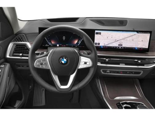 Carbon Black Metallic 2026 BMW X7 xDrive40i