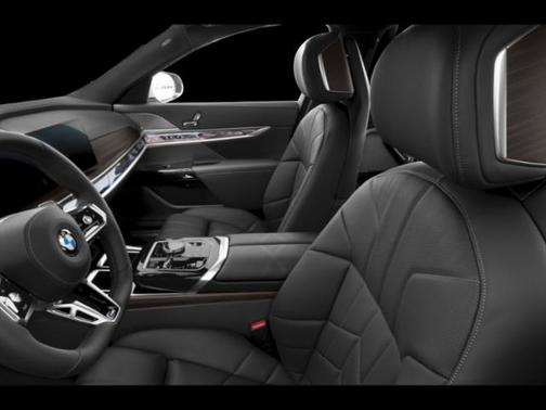 2025 BMW 760 i xDrive