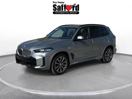Gray 2024 BMW X5 xDrive40i