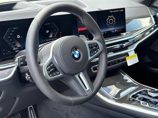 Dravit Grey Metallic 2026 BMW X5 M60i