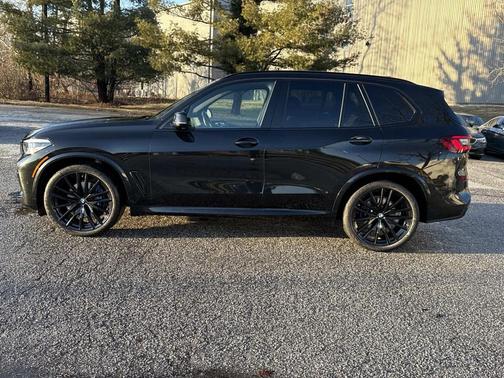 Black Sapphire Metallic 2022 BMW X5 xDrive40i