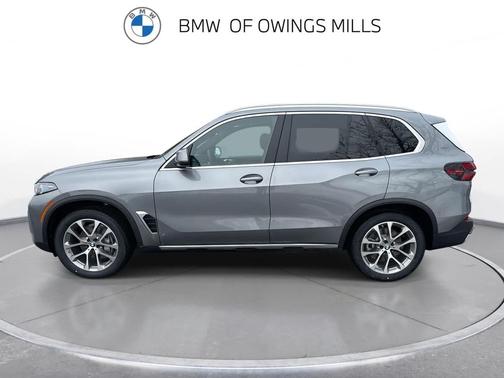 Skyscraper Grey Metallic 2026 BMW X5 xDrive40i