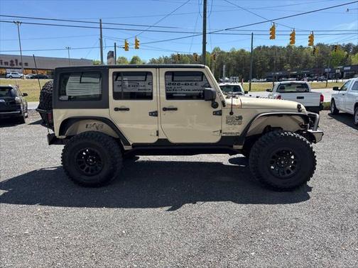 2012 Jeep Wrangler Unlimited Sahara