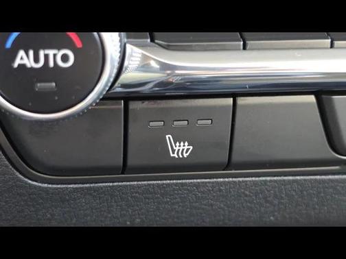 2025 Mazda Mazda3 FWD w/Preferred Package