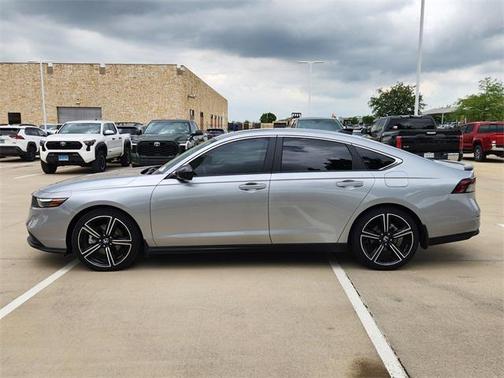 2024 Honda Accord Hybrid Base