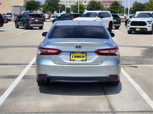2018 Toyota Camry Hybrid XLE