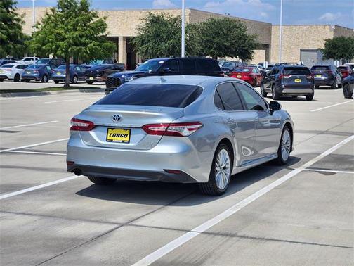 2018 Toyota Camry Hybrid XLE