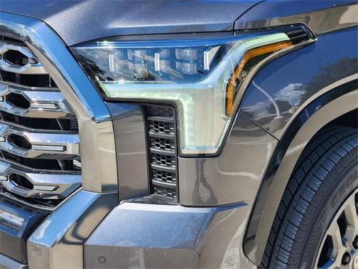 2026 Toyota Tundra Hybrid Platinum