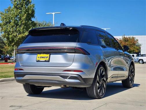 2024 Lincoln Nautilus Reserve