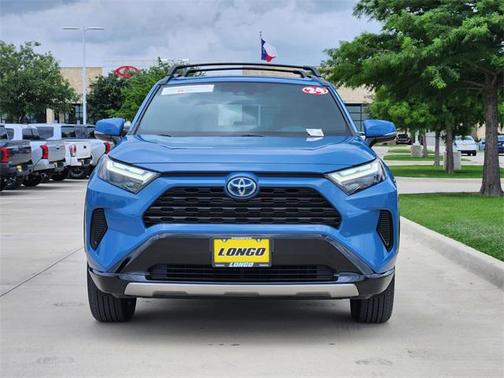 2024 Toyota RAV4 Hybrid SE