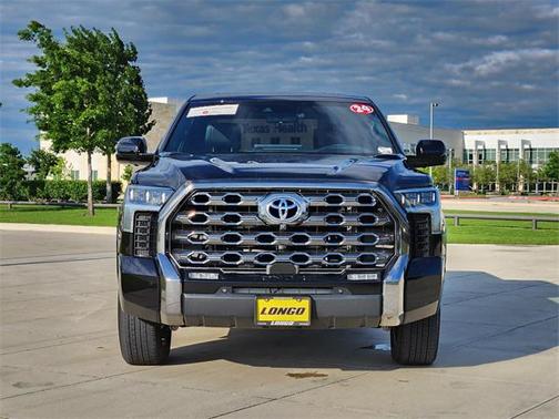 2024 Toyota Tundra Hybrid Platinum