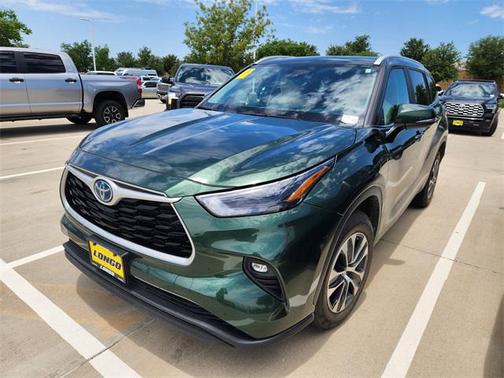 2023 Toyota Highlander Hybrid XLE