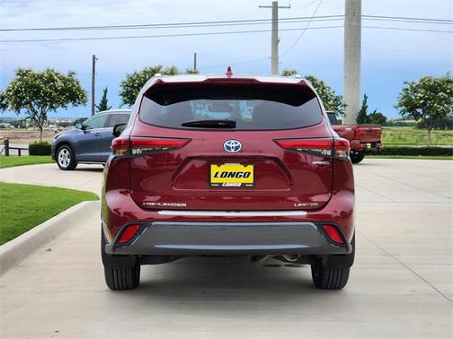 2022 Toyota Highlander Hybrid Limited