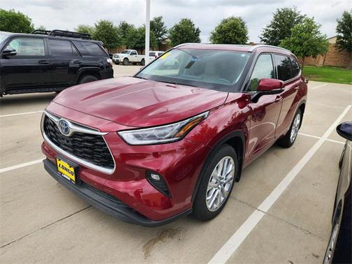 2022 Toyota Highlander Hybrid Limited