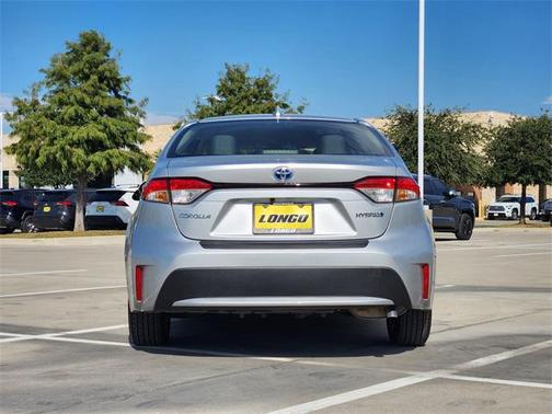 2022 Toyota Corolla Hybrid LE