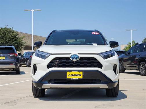 2022 Toyota RAV4 Hybrid SE