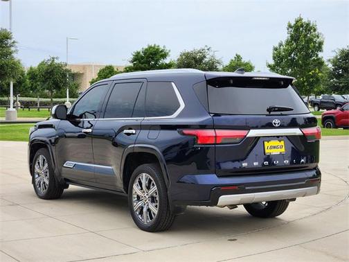 2023 Toyota Sequoia Base