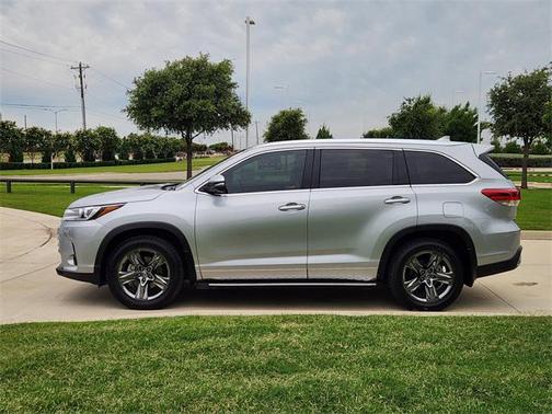 2018 Toyota Highlander Limited