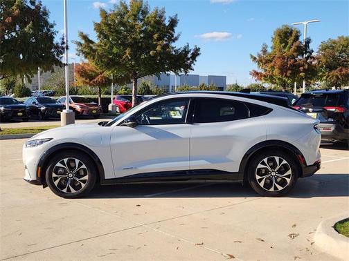 2021 Ford Mustang Mach-E Premium