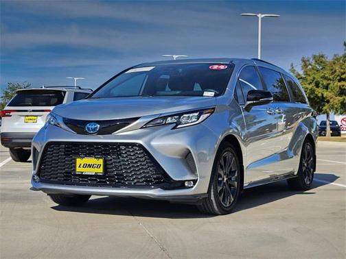 2024 Toyota Sienna XSE 7 Passenger