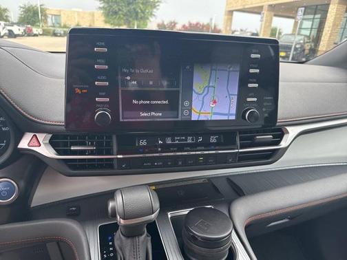2024 Toyota Sienna XSE 7 Passenger
