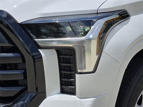 2025 Toyota Tundra SR