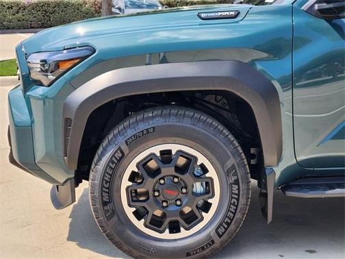 2025 Toyota 4Runner TRD Off Road