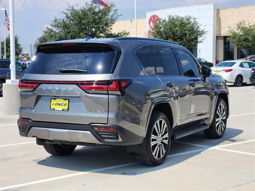 2022 Lexus LX 600 Luxury