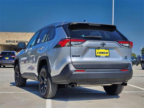 2025 Toyota RAV4 LE