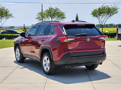 2021 Toyota RAV4 Hybrid LE