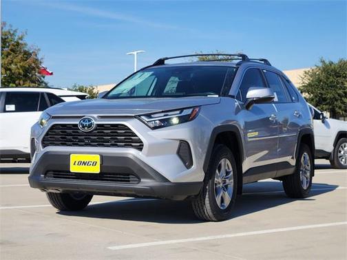 2025 Toyota RAV4 Hybrid XLE
