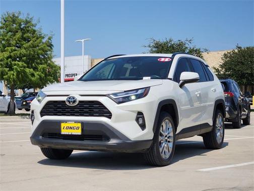 2022 Toyota RAV4 XLE Premium