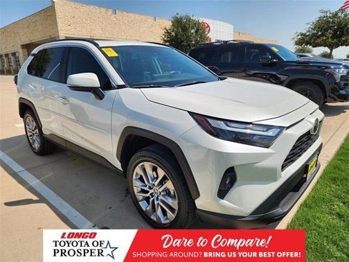 2022 Toyota RAV4 XLE Premium