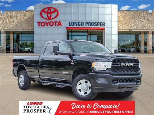 2022 RAM 3500 Tradesman Crew Cab 4x4 8' Box