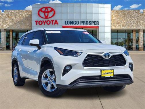 2022 Toyota Highlander LE