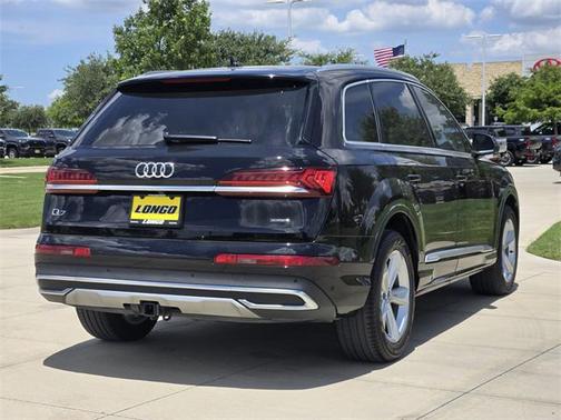 2021 Audi Q7 55 Premium