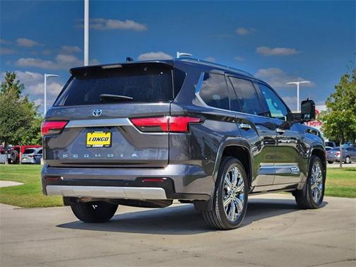 2023 Toyota Sequoia Capstone