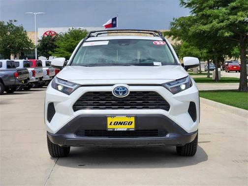 2022 Toyota RAV4 Hybrid XLE