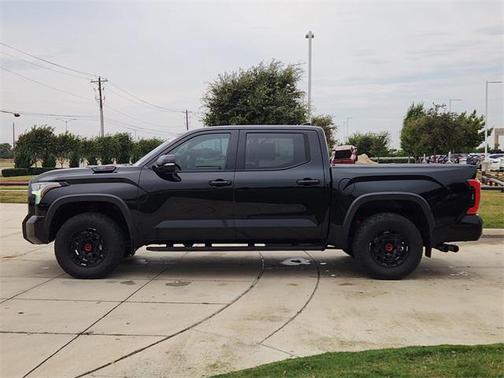 2022 Toyota Tundra Hybrid TRD Pro