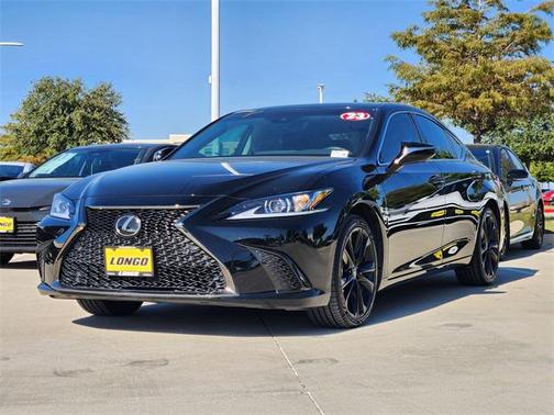 2023 Lexus ES 300h Base