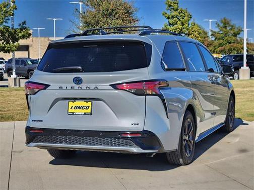 2025 Toyota Sienna XSE 7 Passenger