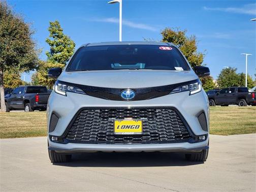 2025 Toyota Sienna XSE 7 Passenger