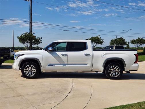 2023 Toyota Tundra Hybrid 1794 Edition