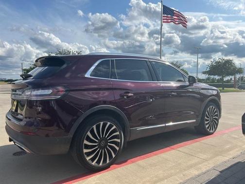 2021 Lincoln Nautilus Black Label