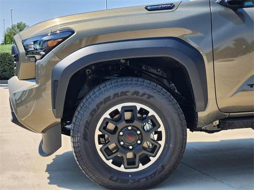 2025 Toyota Tacoma TRD Off Road