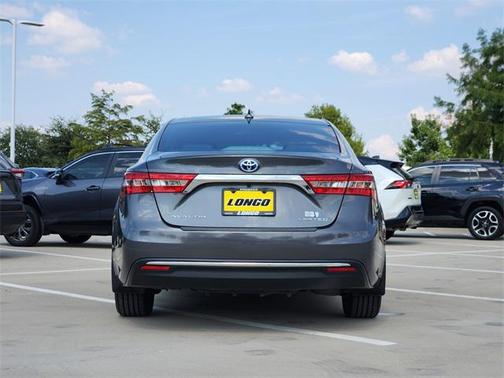 2018 Toyota Avalon Hybrid Limited