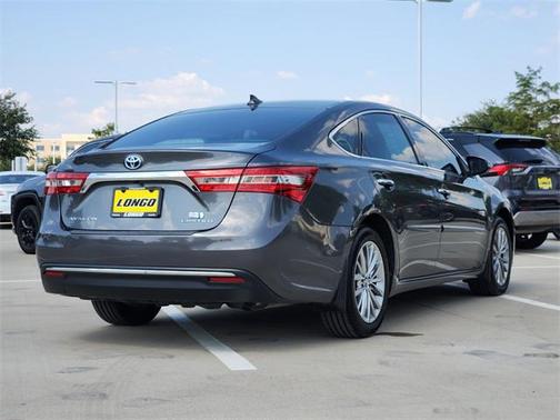 2018 Toyota Avalon Hybrid Limited