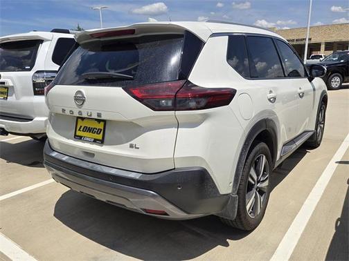 2023 Nissan Rogue SL