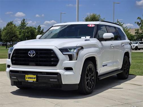 2023 Toyota Sequoia SR5