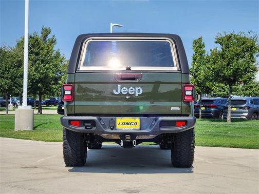2022 Jeep Gladiator Overland